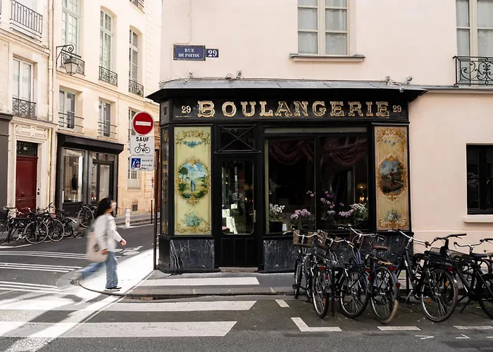 Hotel Du Petit Moulin, Haute Couture Hotel By Lacroix